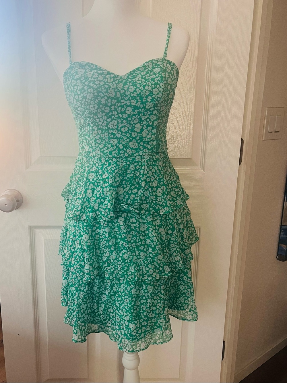BCX Green Floral Tiered Ruffle Mini Dress